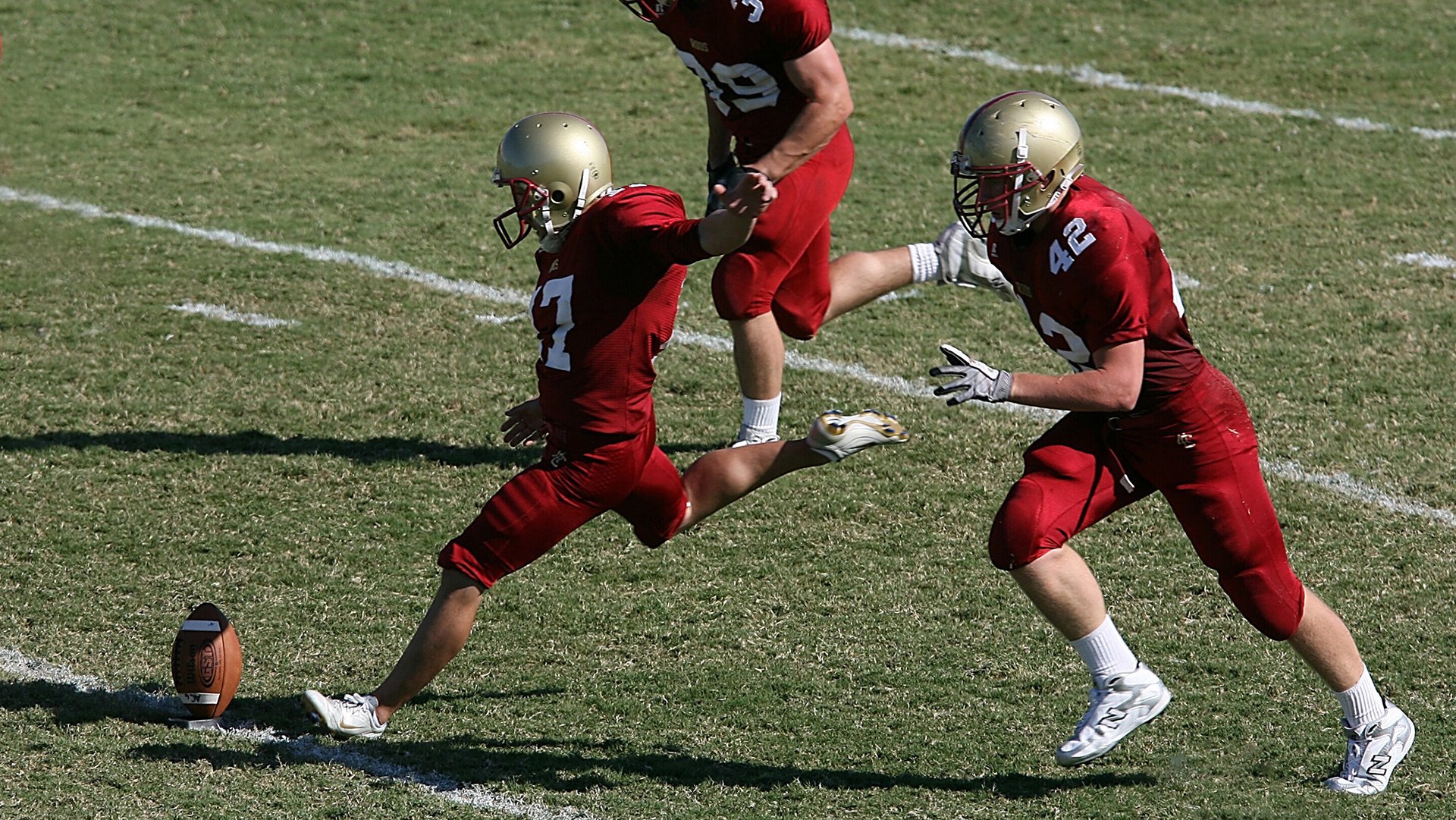 世界杯：各国女足纷纷在男足热度下蹭流量 安排友谊赛与公开训练